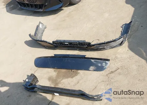 2024 BMW 740 I z USA, uszkodzony, nr VIN WBA23EH03RCR2A543